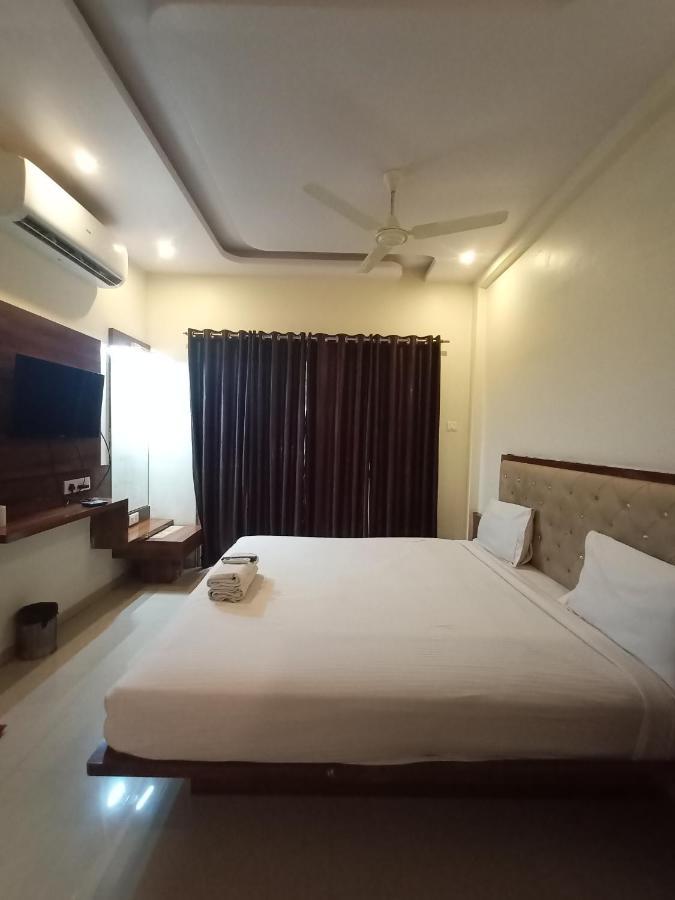 Hotel Oakwood Mahabaleshwar Luaran gambar